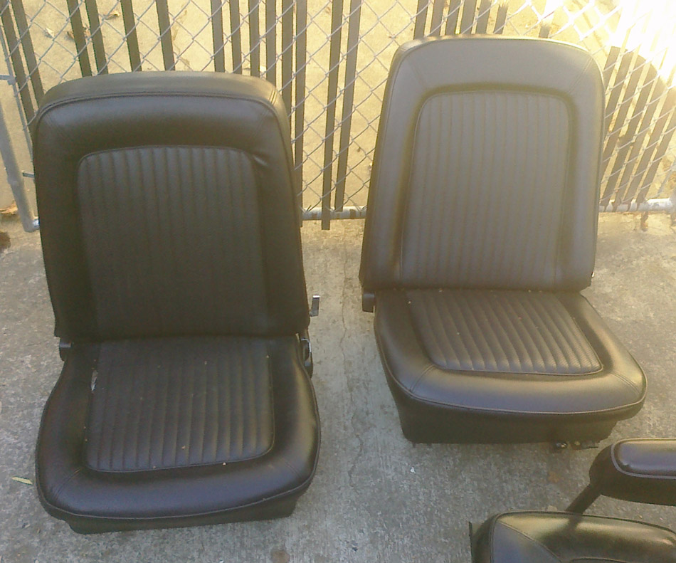 CA Stock Black seats, front and rear - ClassicBroncos.com Forums